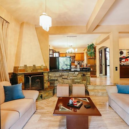 Villa Kalma Trilofo  Bagian luar foto