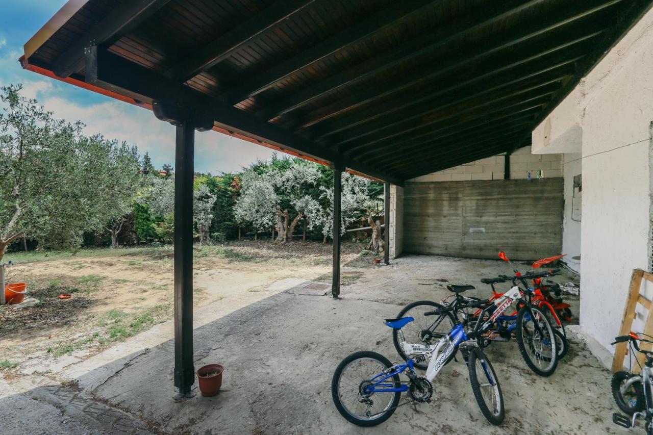 Villa Kalma Trilofo  Bagian luar foto