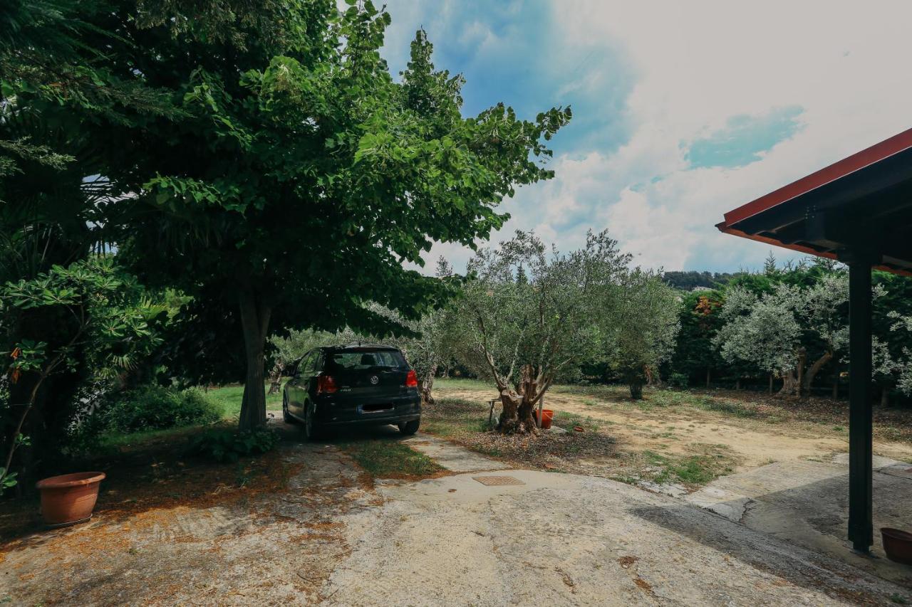 Villa Kalma Trilofo  Bagian luar foto